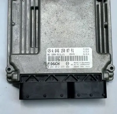 Mercedes-Benz Vito Viano W639 Engine control unit/module A6461500791 0281012355