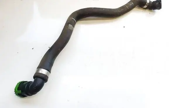 Volvo V40 Engine coolant pipe/hose 31338608