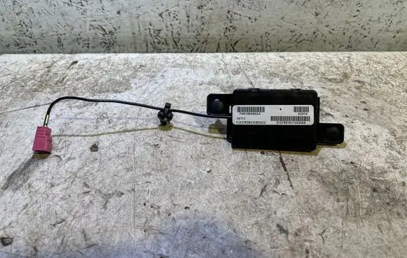 Antenna control unit