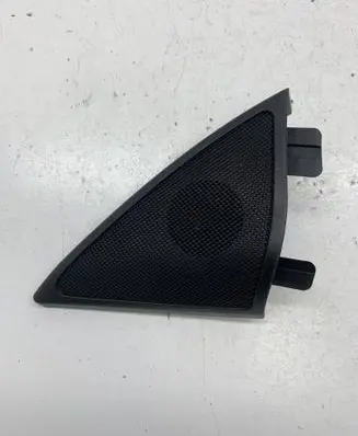 Mercedes-Benz E A207 Front door high frequency speaker A2077200311 A2118200202