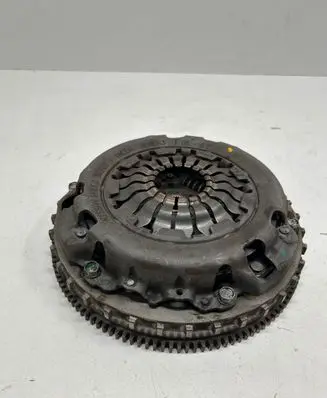 Nissan Note (E12) Clutch set kit