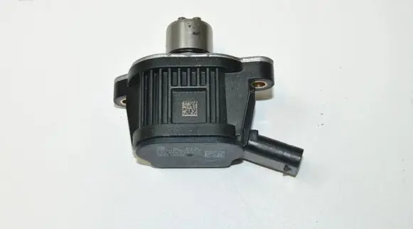 Audi Q5 SQ5 Other engine bay part 04E906048A