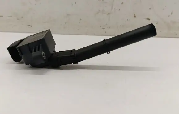 High voltage ignition coil