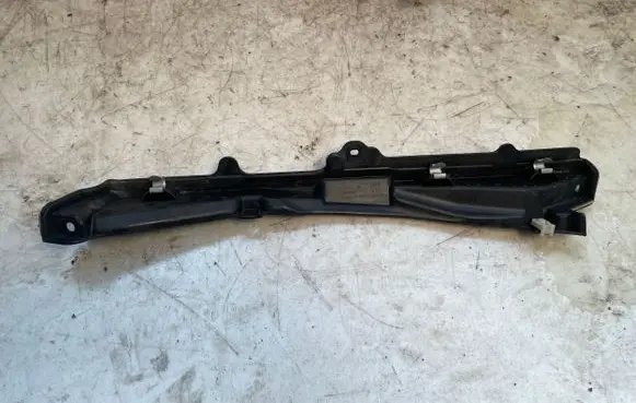 BMW 5 G30 G31 Other engine bay part 7359258