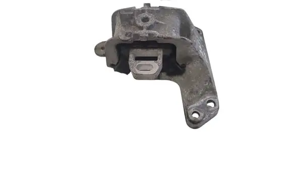 Peugeot 508 Engine mount bracket 