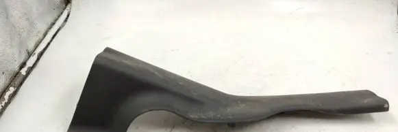 Cadillac CTS Foot area side trim 005202221 f7408lf 10355f
