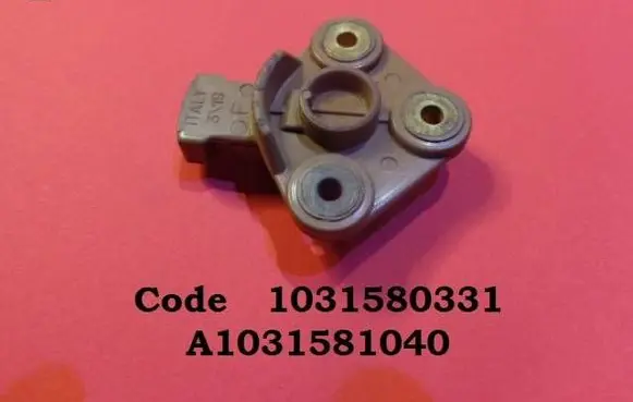 BMW 5 E28 Ignition distributor 1031580331 A1031581040