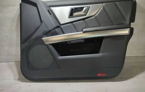 Mercedes-Benz GLK (X204) Front door card panel trim A1698210036