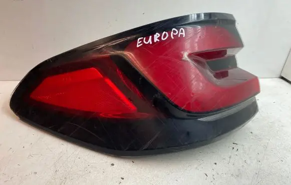 BMW 5 G30 G31 Rear/tail lights 8493825