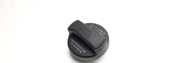 Volkswagen Golf IV Oil filler cap 026103485