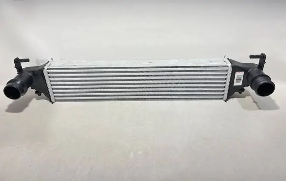 Fiat 500X Intercooler radiator DIT09126