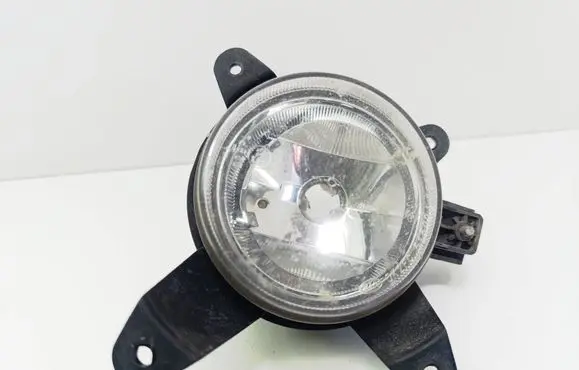 KIA Carens I Front fog light 0K2FC51500