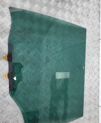 Nissan Terrano Rear door window glass