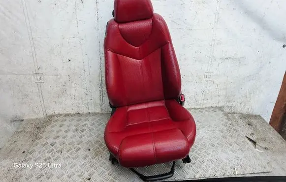 Alfa Romeo GT Front passenger seat S044