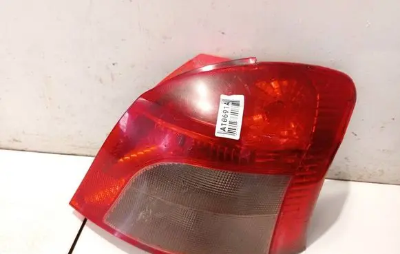 Toyota Yaris Rear/tail lights