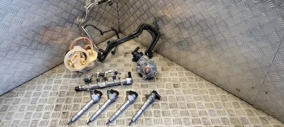 Audi A6 S6 C8 4K Fuel injection system set 05L130755 0445110960 05L130277M