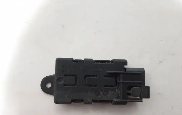 Audi A6 S6 C9 4L Other relay 85H962133AA