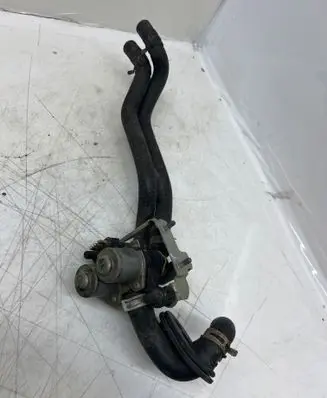 Mercedes-Benz E W210 Coolant heater control valve 0018307784