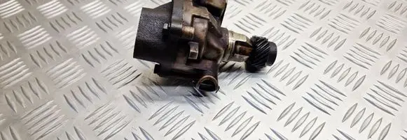 Chrysler Voyager Oil pump 4323624 50045