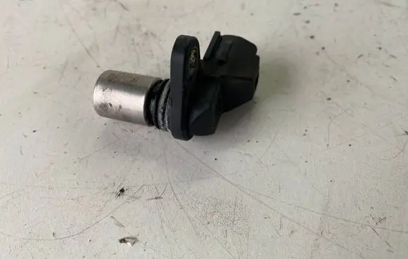 Toyota Avensis T270 Camshaft position sensor 9091905029