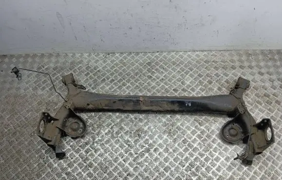 Nissan Qashqai Rear axle beam 