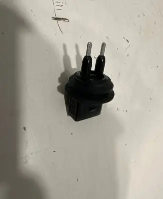 Audi Q5 SQ5 Windshield washer fluid level sensor 7M0919376