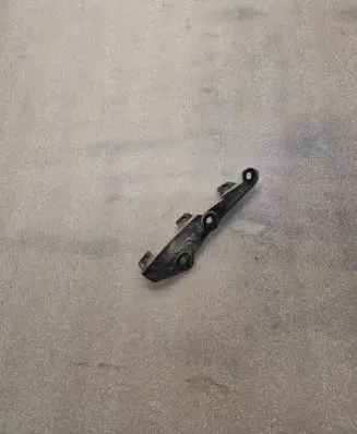 Audi A2 Rear bumper mounting bracket 8Z0853883