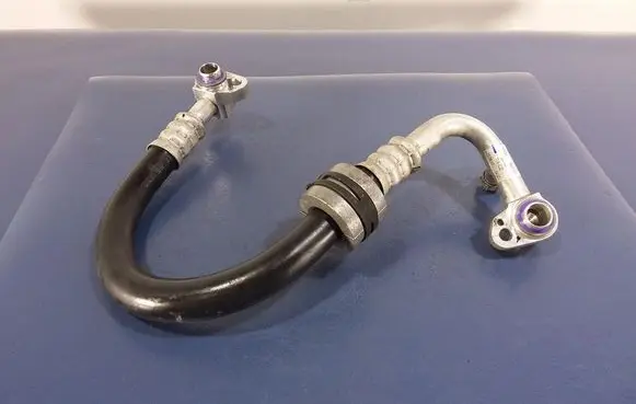 Air conditioning (A/C) pipe/hose