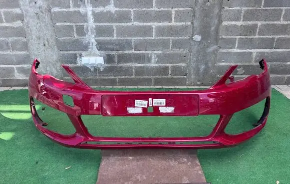 Peugeot 308 Front bumper 6763091