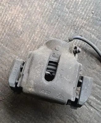 BMW X5 E53 Front brake caliper 11819000671 1181900067 900067