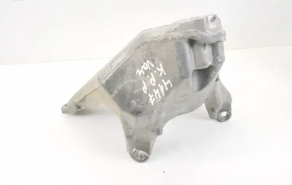 Audi e-tron Engine mounting bracket 4KE199307M