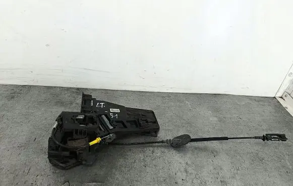Ford Fiesta Rear door lock 8A6AA26413AD