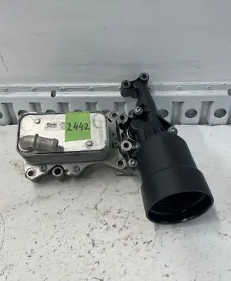 Mercedes-Benz Sprinter W906 Engine oil radiator 90836 529944 300124