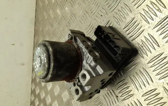 Honda Civic ABS control unit/module 1258890B
