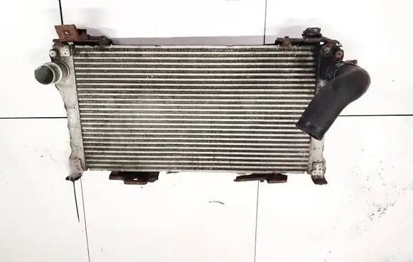 Nissan Almera Tino Coolant radiator