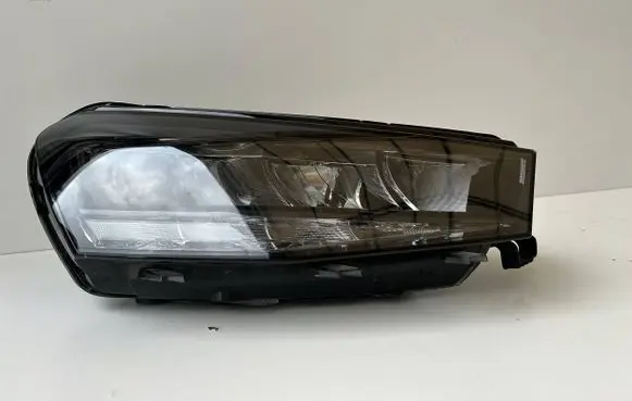 Skoda Fabia Mk4 (6VA) Headlight/headlamp 6VB941016