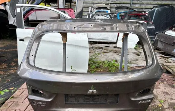 Mitsubishi ASX Tailgate/trunk/boot lid 17601149 5801B560
