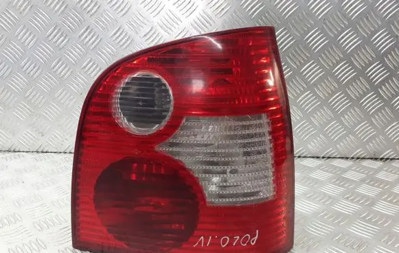 Volkswagen Polo IV 9N3 Rear/tail lights 62409R