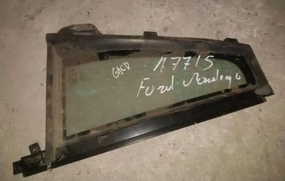 Ford Mondeo Mk III Rear vent window glass 