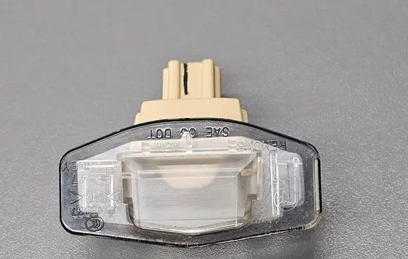 Honda Accord Number plate light A046037 P5847