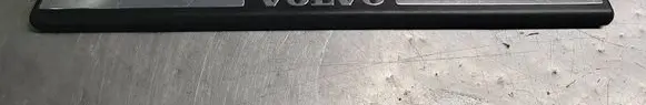 Volvo V70 Front sill trim cover 8659960