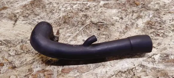 Mercedes-Benz 380 560SEC C126 Breather hose/pipe 1160940791