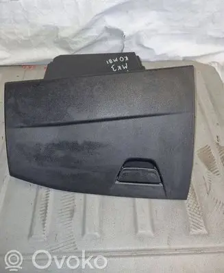 Ford Focus Glove box T00L3175