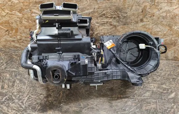 Ford Fusion II Interior heater climate box assembly HS7H19B555AD