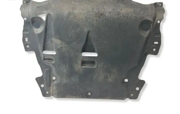 Volvo V60 Engine splash shield/under tray 31323254