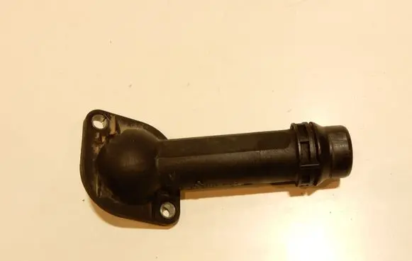 Audi A6 S6 C6 4F Engine coolant pipe/hose 06B121121L 52238
