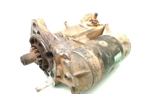 Toyota Hilux (AN10, AN20, AN30) Starter motor 28100-0L051 428000-2632