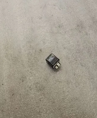 Audi A8 S8 D2 4D Other relay 8A0951253A
