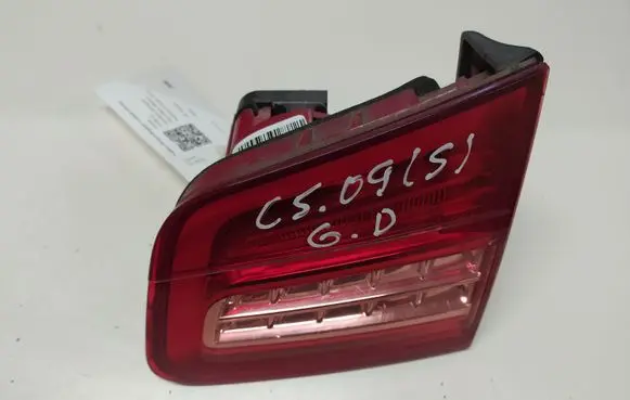 Citroen C5 Tailgate rear/tail lights 9687582980 VP8X7X13404BX