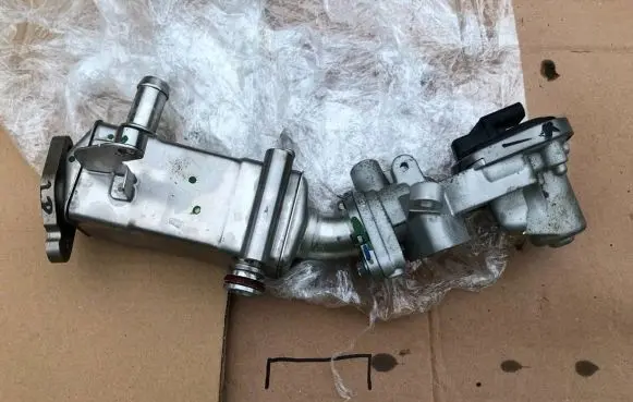 Ford Kuga III EGR valve cooler LX6E9F464AD